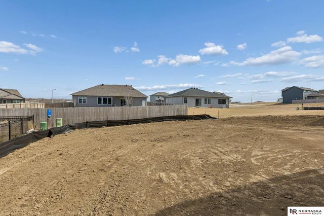 11109 N 161 Street, Bennington, NE 68007