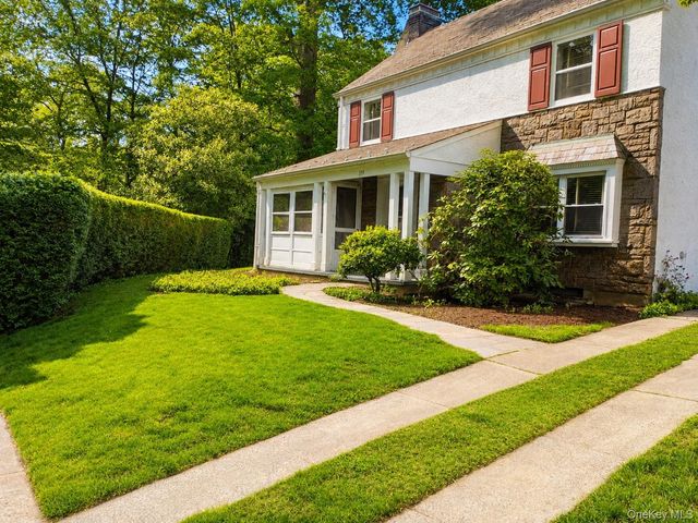 395 Packman Avenue, Mount Vernon, NY 10552
