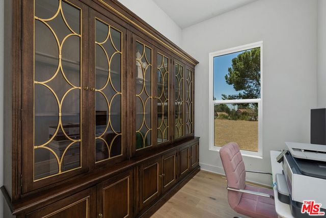 11091 Woodcrest Court, Chatsworth, CA 91311