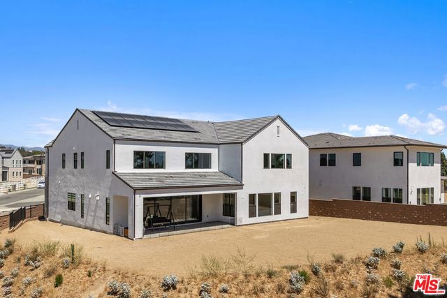 11091 Woodcrest Court, Chatsworth, CA 91311