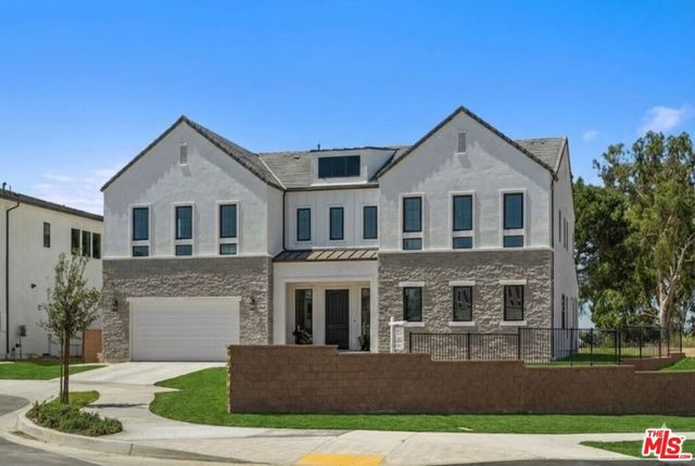 11091 Woodcrest Court, Chatsworth, CA 91311