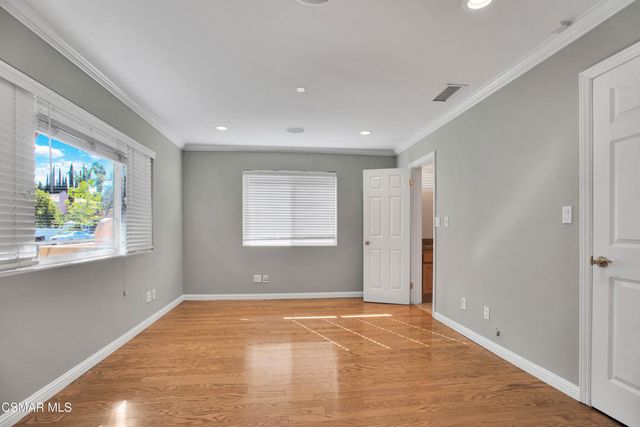 4539 Mammoth Avenue, Sherman Oaks, CA 91423