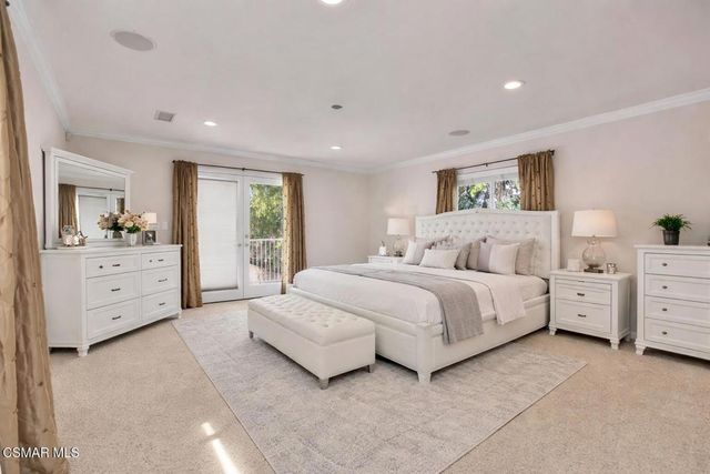 4539 Mammoth Avenue, Sherman Oaks, CA 91423