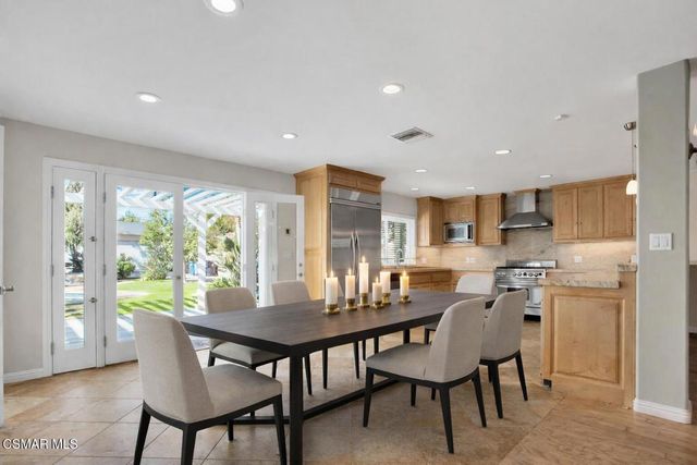 4539 Mammoth Avenue, Sherman Oaks, CA 91423