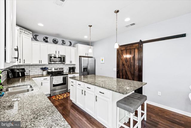 156 AMERICAN DR, Ruther Glen, VA 22546