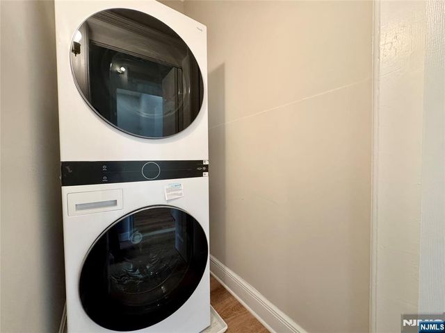 215 Dodd Street 1, Weehawken, NJ 07086