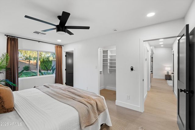 5010 E DAHLIA Drive, Scottsdale, AZ 85254