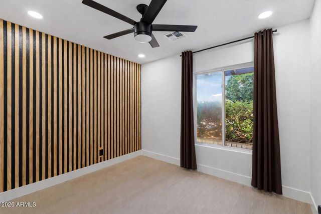 5010 E DAHLIA Drive, Scottsdale, AZ 85254