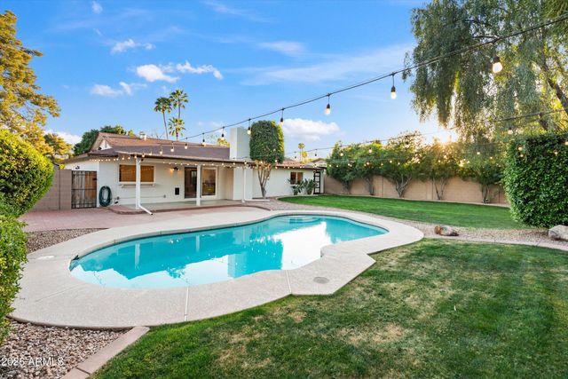 5010 E DAHLIA Drive, Scottsdale, AZ 85254