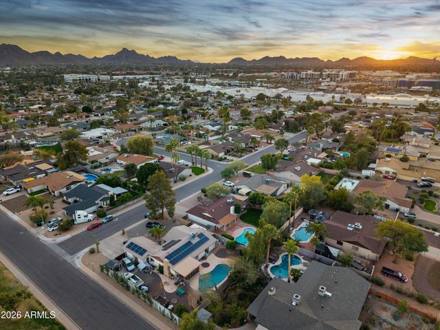 5010 E DAHLIA Drive, Scottsdale, AZ 85254