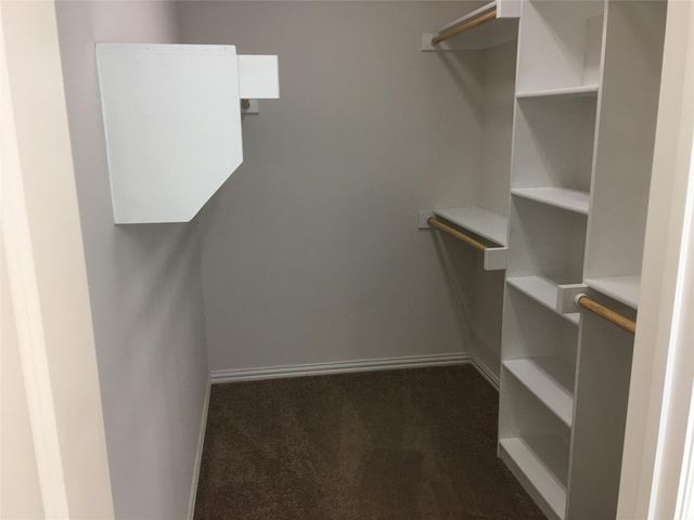 316 Lead Creek Drive, Fort Worth, TX 76131