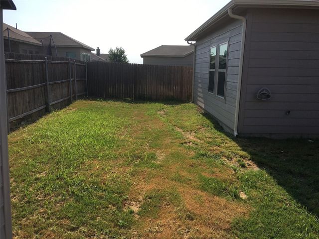 316 Lead Creek Drive, Fort Worth, TX 76131