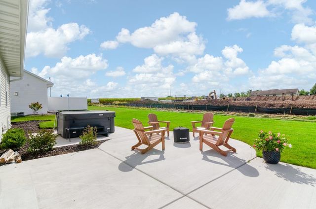 3588 BLACK SHEEP WAY, Green Bay, WI 54311