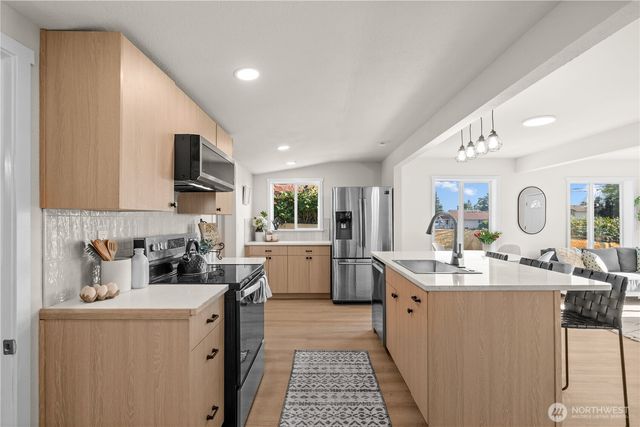 7223 S Park Avenue, Tacoma, WA 98408