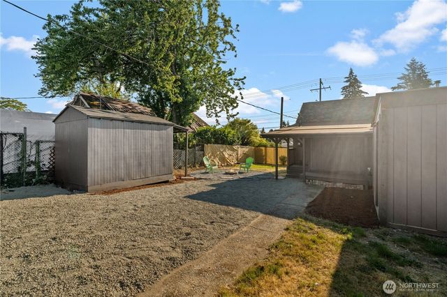 7223 S Park Avenue, Tacoma, WA 98408