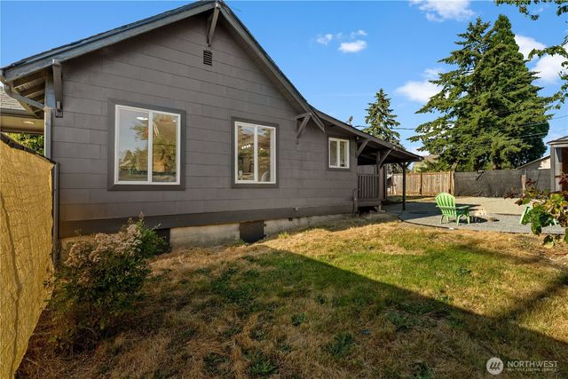 7223 S Park Avenue, Tacoma, WA 98408