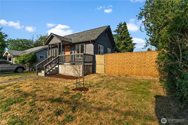 7223 S Park Avenue, Tacoma, WA 98408