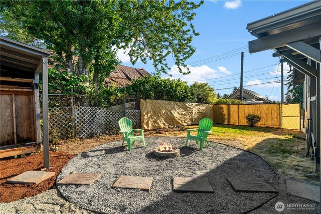 7223 S Park Avenue, Tacoma, WA 98408