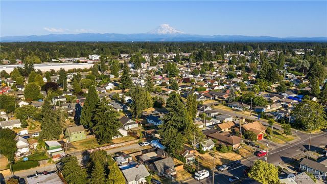 7223 S Park Avenue, Tacoma, WA 98408