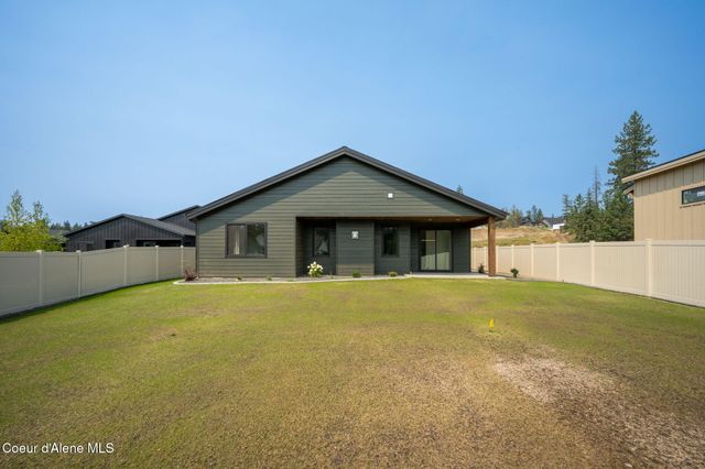 974 E STEEPLE CHASE RD, Hayden, ID 83835