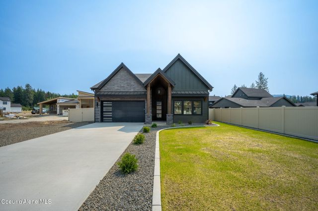 974 E STEEPLE CHASE RD, Hayden, ID 83835