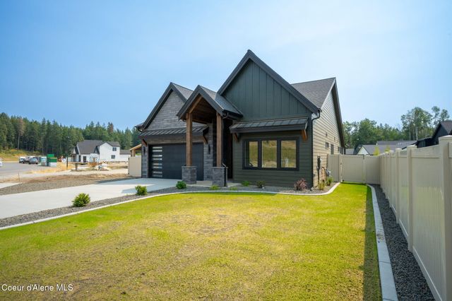 974 E STEEPLE CHASE RD, Hayden, ID 83835