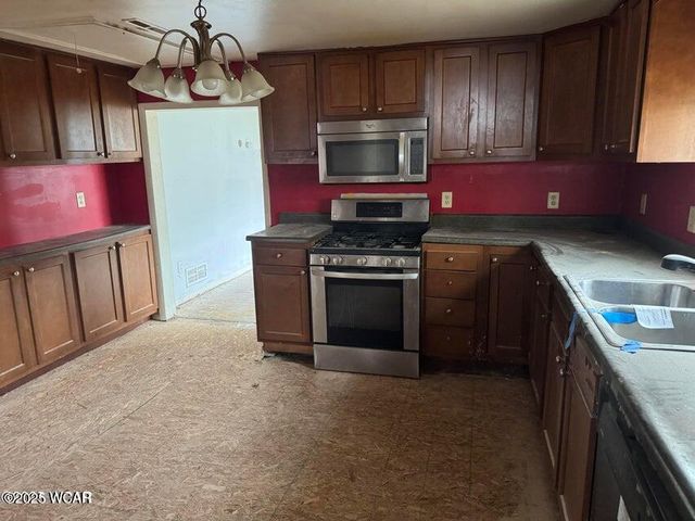 711 Taylor Avenue, Lima, OH 45801