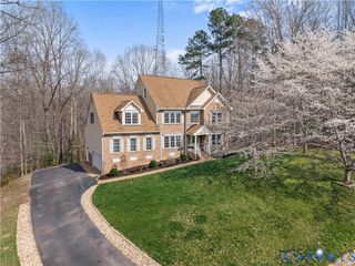 8200 Glamis Ct, Chesterfield, VA 23838