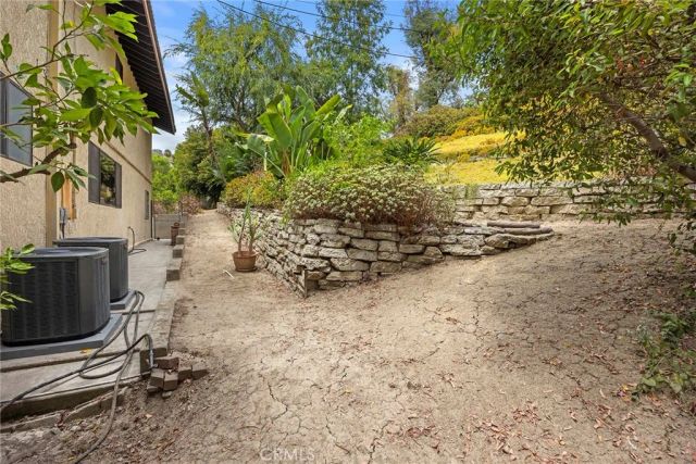 1450 N Walnut Street, La Habra Heights, CA 90631