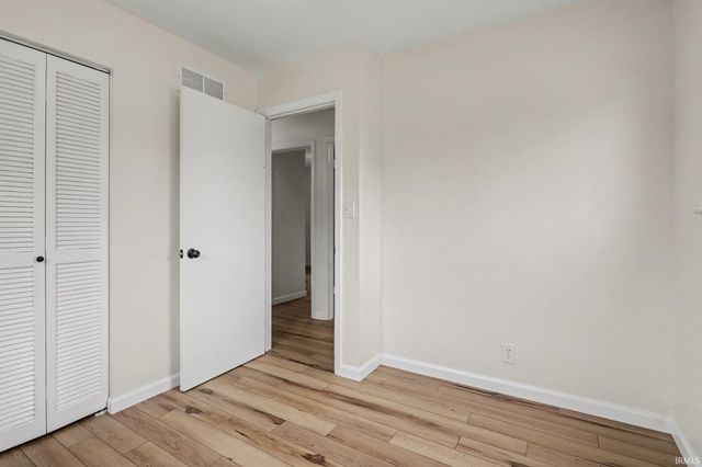 56266 Butternut Road, South Bend, IN 46619