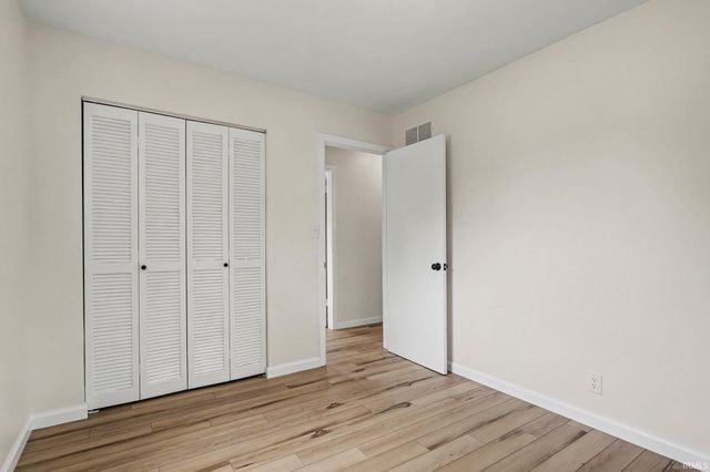56266 Butternut Road, South Bend, IN 46619