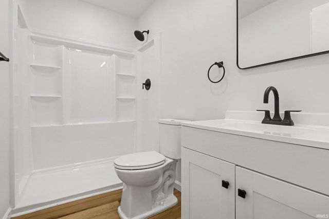 56266 Butternut Road, South Bend, IN 46619
