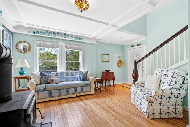 17 Elizabeth Street, Portland, ME 04108
