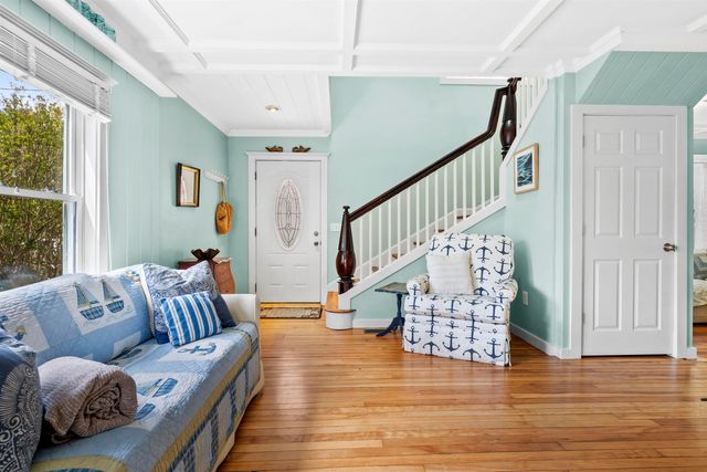 17 Elizabeth Street, Portland, ME 04108