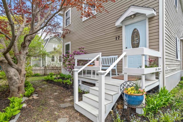 17 Elizabeth Street, Portland, ME 04108