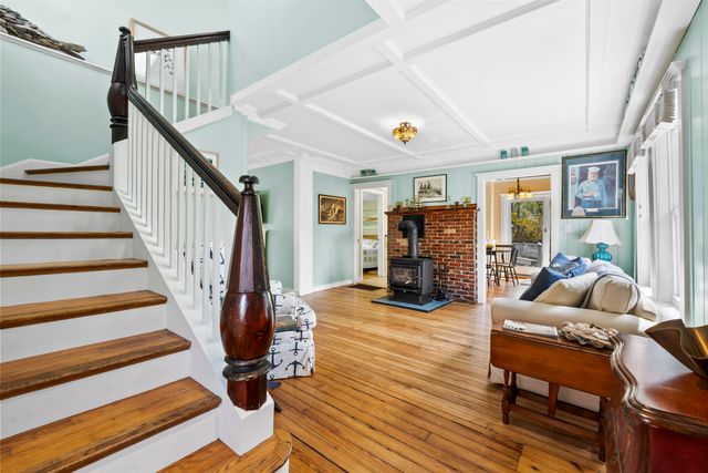 17 Elizabeth Street, Portland, ME 04108