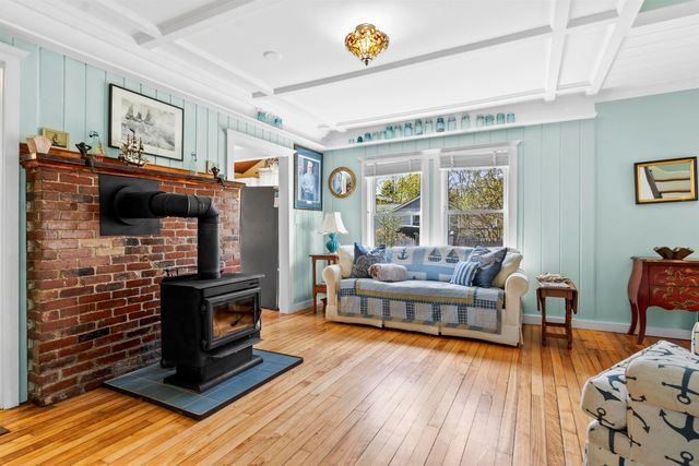 17 Elizabeth Street, Portland, ME 04108