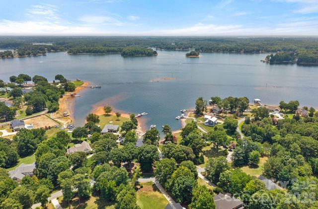 3662 Gordon Street, Terrell, NC 28682
