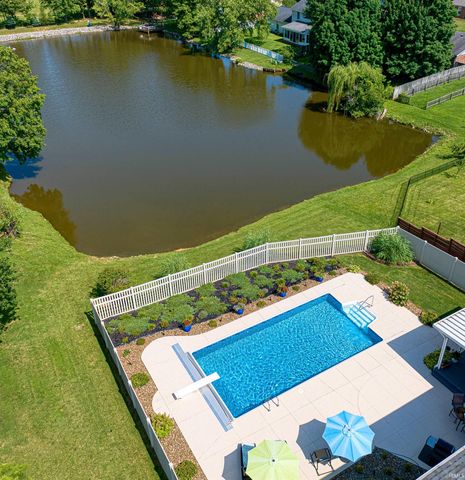1000 Kingswood Drive, Evansville, IN 47715