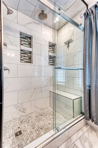 1000 Kingswood Drive, Evansville, IN 47715