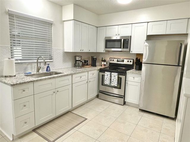 1941-1943 FORKED CREEK DR, Englewood, FL 34223