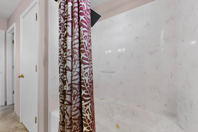 6315 Sonrisa Place NE, Albuquerque, NM 87113