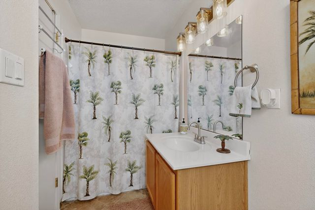 6315 Sonrisa Place NE, Albuquerque, NM 87113