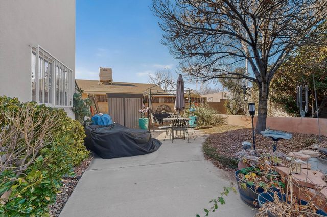 6315 Sonrisa Place NE, Albuquerque, NM 87113