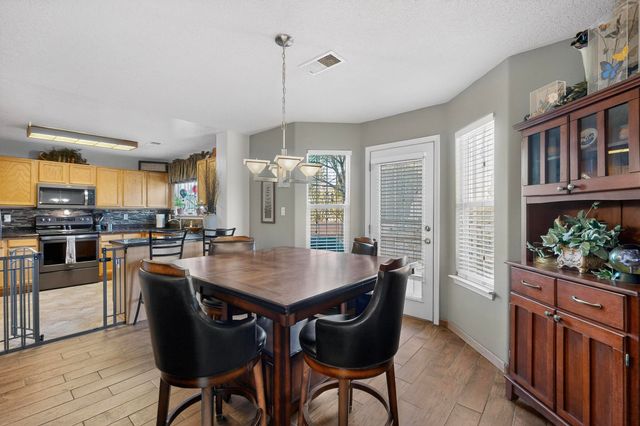 6315 Sonrisa Place NE, Albuquerque, NM 87113