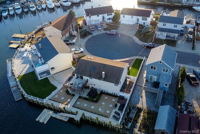 251 Garfield Street, Freeport, NY 11520