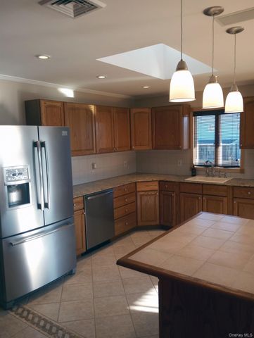 251 Garfield Street, Freeport, NY 11520