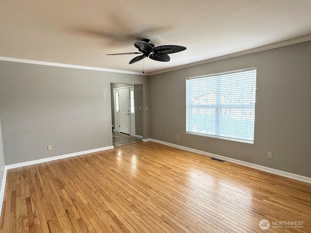 170 Lakeview Avenue, Orondo, WA 98843