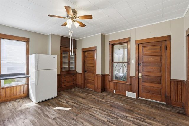 1201 CROOKS AVENUE, Kaukauna, WI 54130