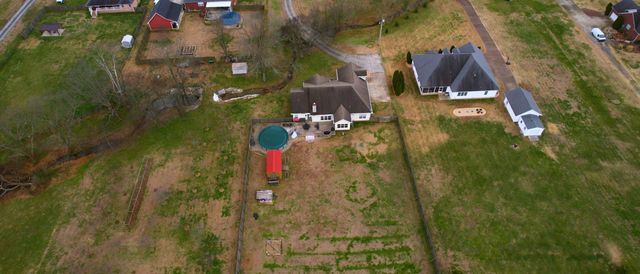 168 Lindsey Hollow Rd, Gallatin, TN 37066